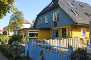 Anleger im Hafenhaus in Prerow